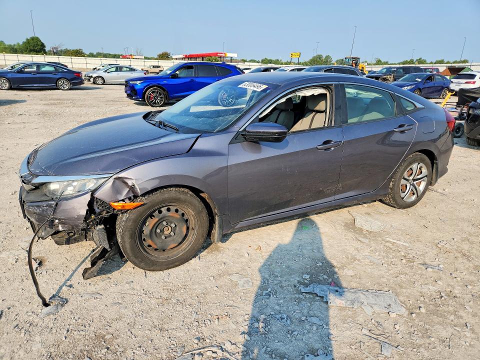63006496 :رقم المزاد ، 19XFC2F51JE027653 vin ، 2018 Honda Civic مزاد بيع