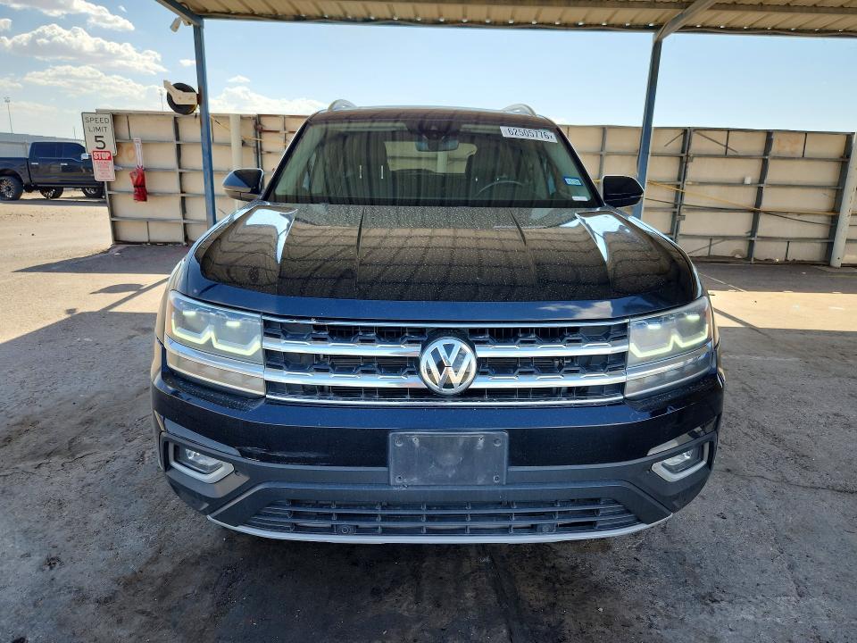 62505776 :رقم المزاد ، 1V2ER2CA1JC559017 vin ، 2018 Volkswagen Atlas مزاد بيع