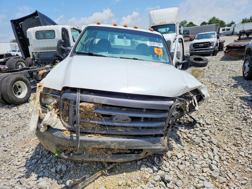 2004 Ford F350 მანქანა იყიდება აუქციონზე, vin: 1FDWX36P04EC38155, აუქციონის ნომერი: 62461556