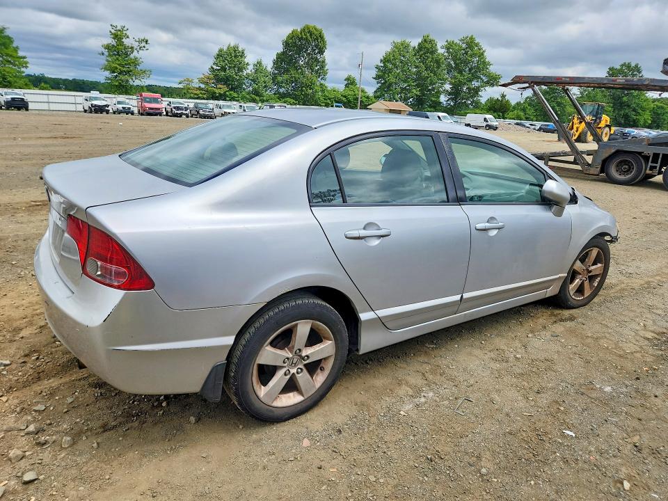 2008 Honda Civic მანქანა იყიდება აუქციონზე, vin: 2HGFA16578H318335, აუქციონის ნომერი: 63339826