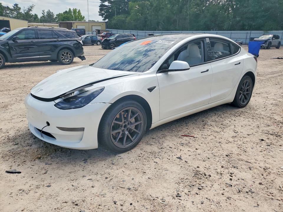 61933706 :رقم المزاد ، 5YJ3E1EA1PF513209 vin ، 2023 Tesla Model 3 مزاد بيع