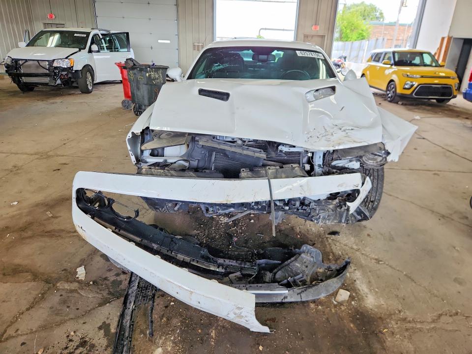 62578196 :رقم المزاد ، 2C3CDZAGXNH263265 vin ، 2022 Dodge Challenger مزاد بيع