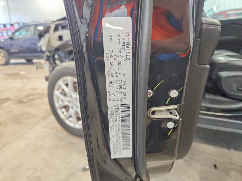 61007776 :رقم المزاد ، 1C4PJMLB0JD555508 vin ، 2018 Jeep Cherokee مزاد بيع