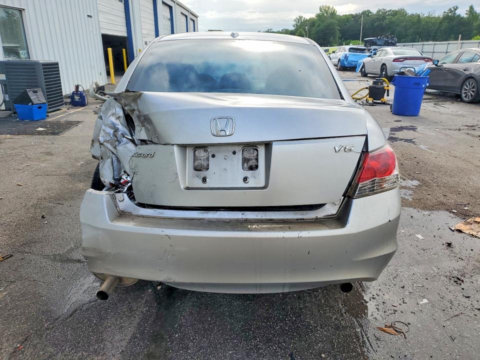 61040676 :رقم المزاد ، 1HGCP36878A070786 vin ، 2008 Honda Accord مزاد بيع