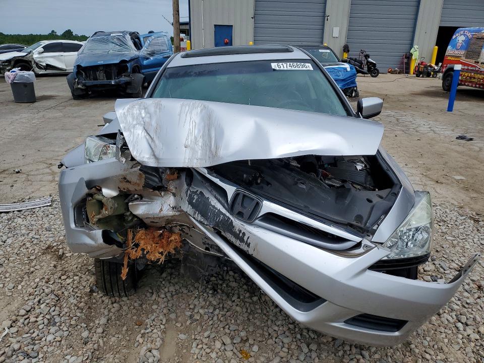 Продажа на аукционе авто 2007 Honda Accord, vin: 1HGCM66557A101807, номер лота: 61746896