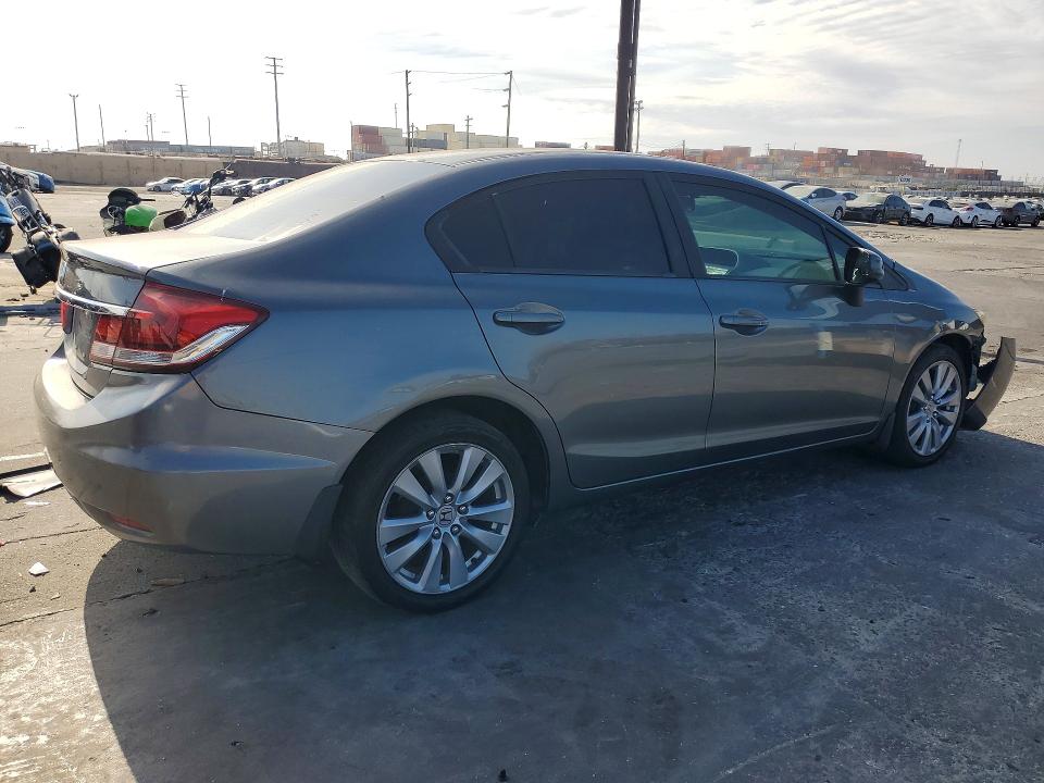 Aukcja sprzedaży 2013 Honda Civic, vin: 19XFB2F57DE242879, numer aukcji: 61788396