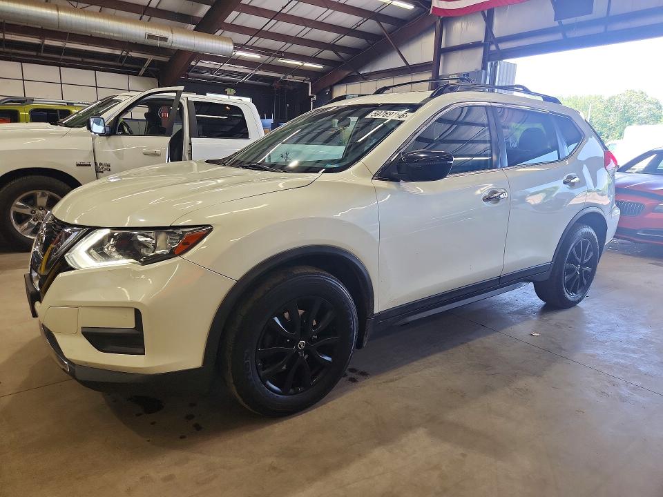 2017 Nissan Rogue მანქანა იყიდება აუქციონზე, vin: 5N1AT2MV4HC817667, აუქციონის ნომერი: 59769166