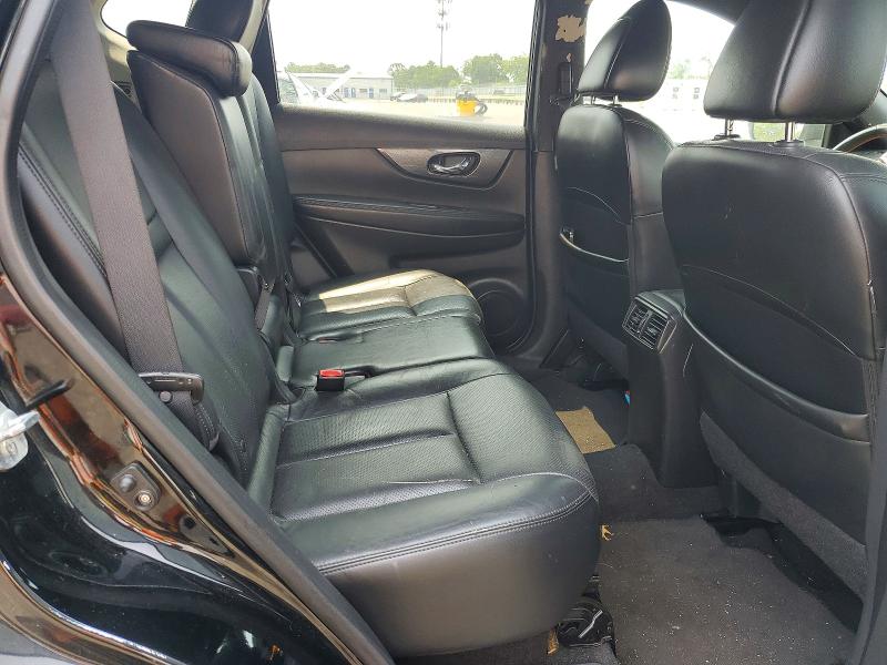 62158566 :رقم المزاد ، 5N1AT2MV1FC833564 vin ، 2015 Nissan Rogue مزاد بيع