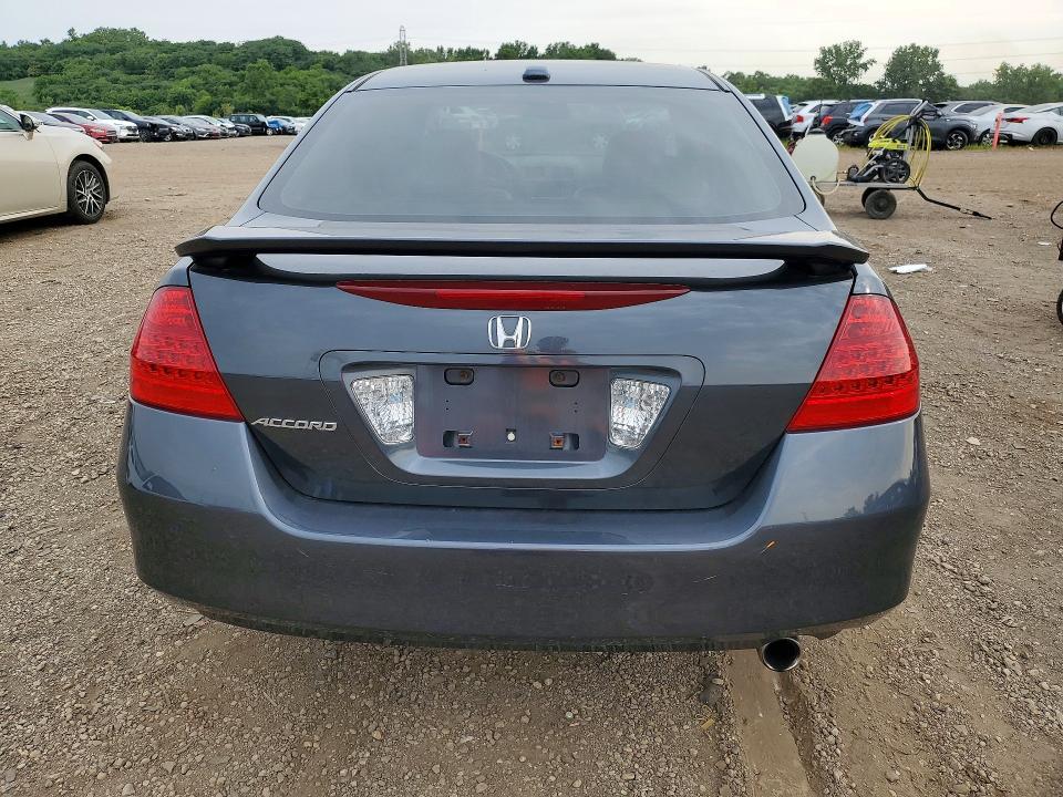 62069926 :رقم المزاد ، 1HGCM56876A049082 vin ، 2006 Honda Accord مزاد بيع