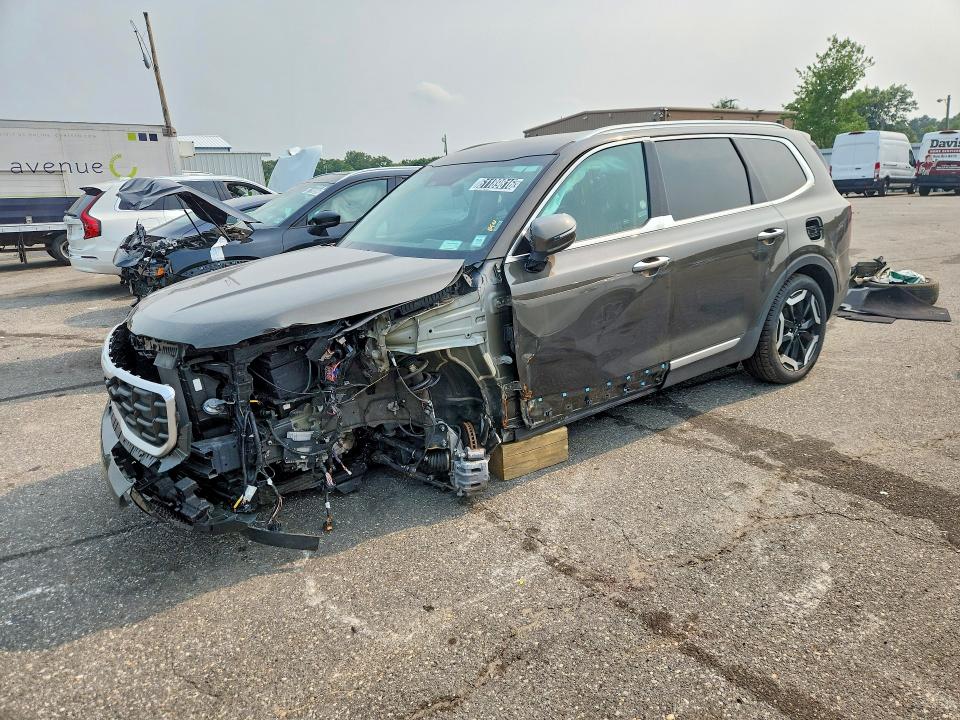 Продажа на аукционе авто 2025 Kia Telluride, vin: 5XYP6DGC6SG689947, номер лота: 61189816