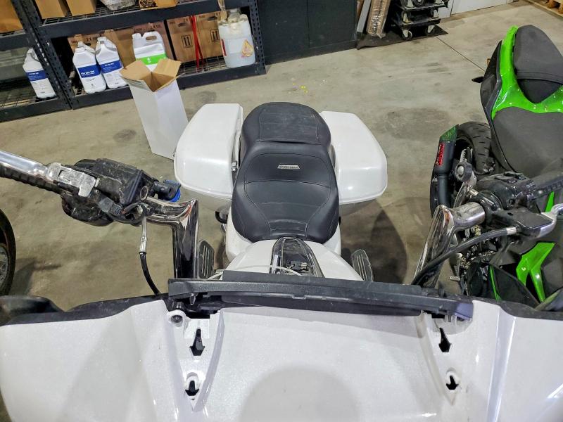 Продажа на аукционе авто 2024 Harley-davidson Flhx, vin: 1HD1KB712RB637786, номер лота: 54260446