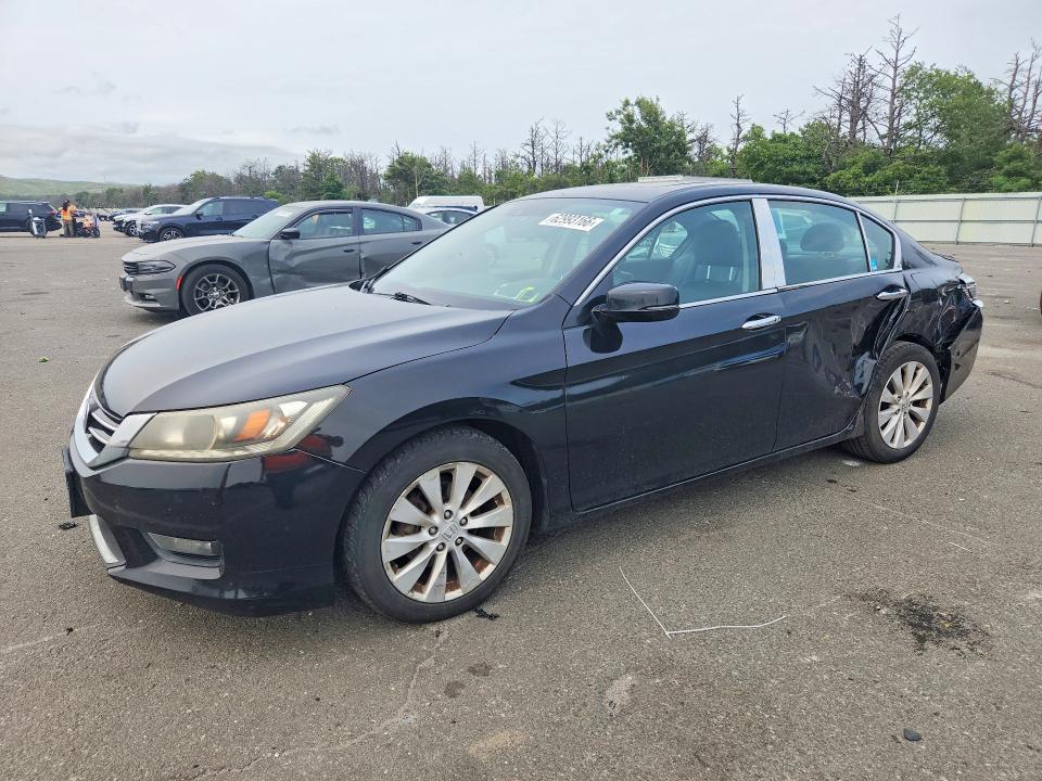 62993166 :رقم المزاد ، 1HGCR3F87FA028934 vin ، 2015 Honda Accord مزاد بيع