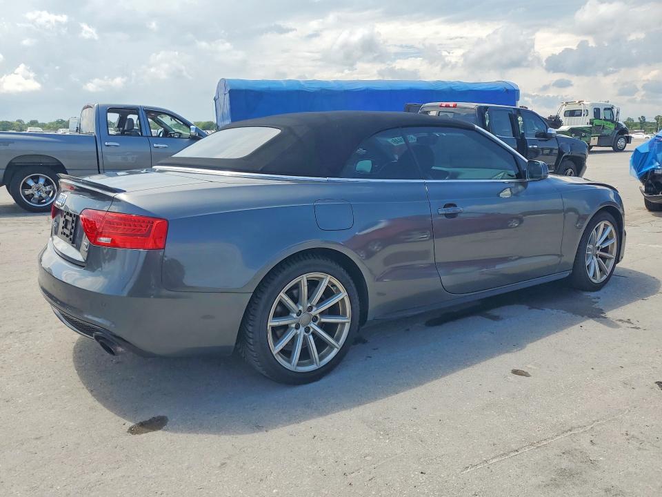 60061446 :رقم المزاد ، WAUD2AFH9HN004056 vin ، 2017 Audi A5 مزاد بيع