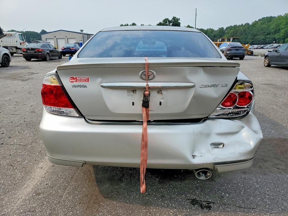 2005 Toyota Camry მანქანა იყიდება აუქციონზე, vin: 4T1BE32K85U068102, აუქციონის ნომერი: 62818136
