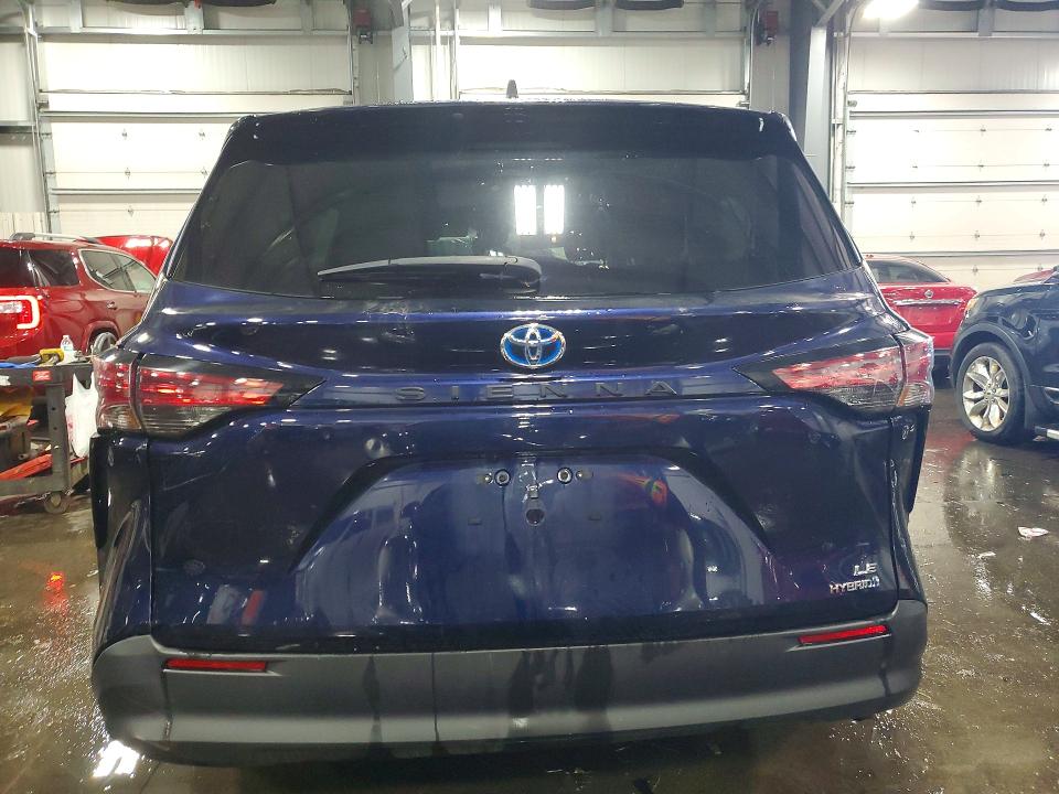 Продаж на аукціоні авто 2021 Toyota Sienna, vin: 5TDKRKEC0MS021169, номер лоту: 59851666