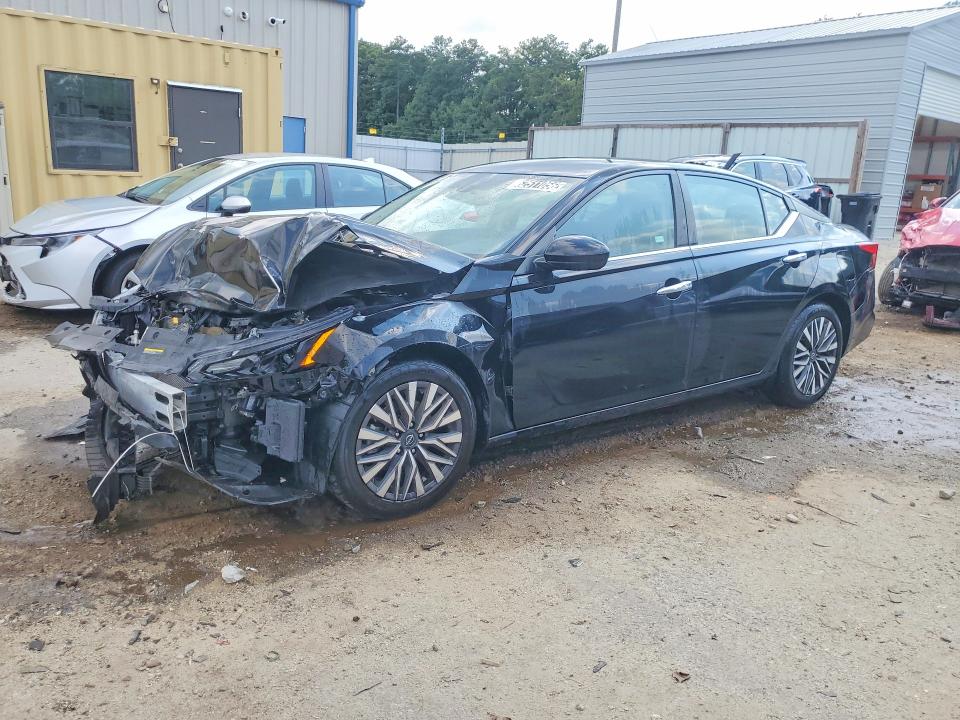 62511056 :رقم المزاد ، 1N4BL4DV3PN348083 vin ، 2023 Nissan Altima مزاد بيع