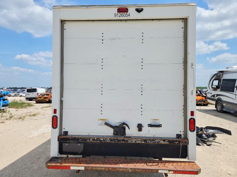 62263256 :رقم المزاد ، 1GD07RFP8N1165179 vin ، 2022 Gmc Savana مزاد بيع