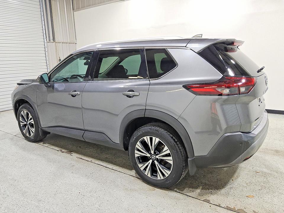 61442896 :رقم المزاد ، 5N1AT3BA7MC844801 vin ، 2021 Nissan Rogue مزاد بيع