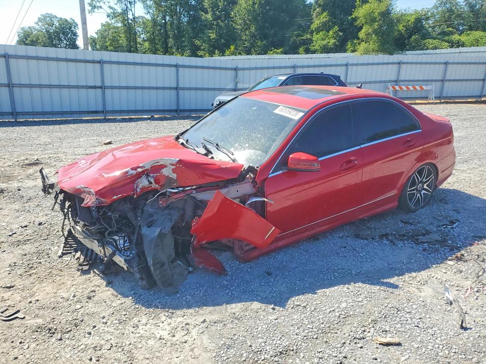 2013 Mercedes-benz C მანქანა იყიდება აუქციონზე, vin: WDDGF8AB4DA776391, აუქციონის ნომერი: 60559226