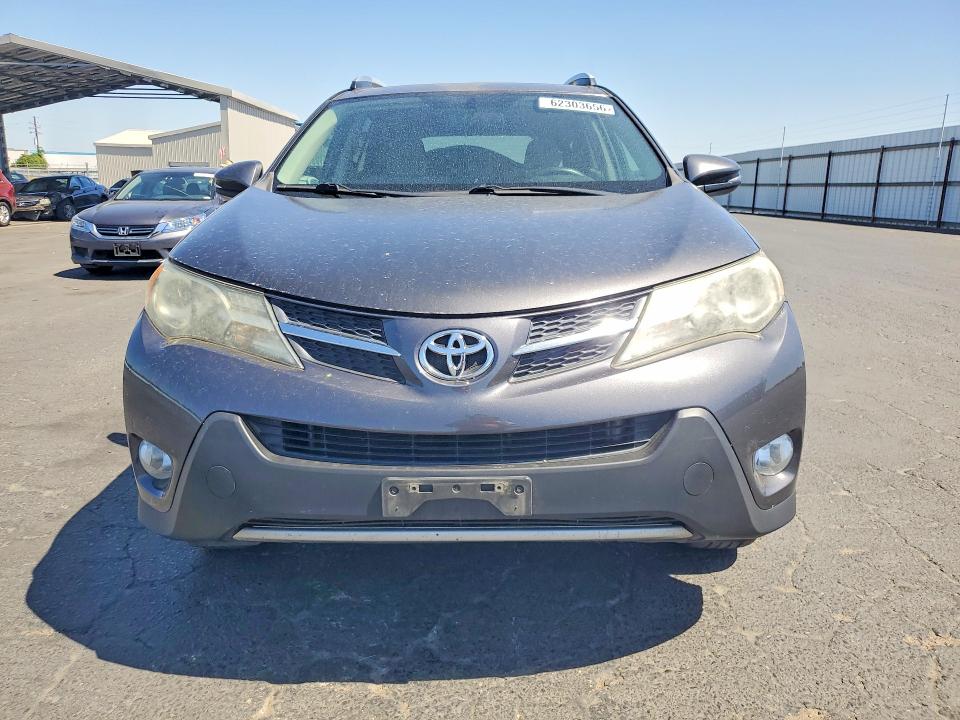 2013 Toyota Rav4 მანქანა იყიდება აუქციონზე, vin: 2T3WFREV6DW057628, აუქციონის ნომერი: 62303656