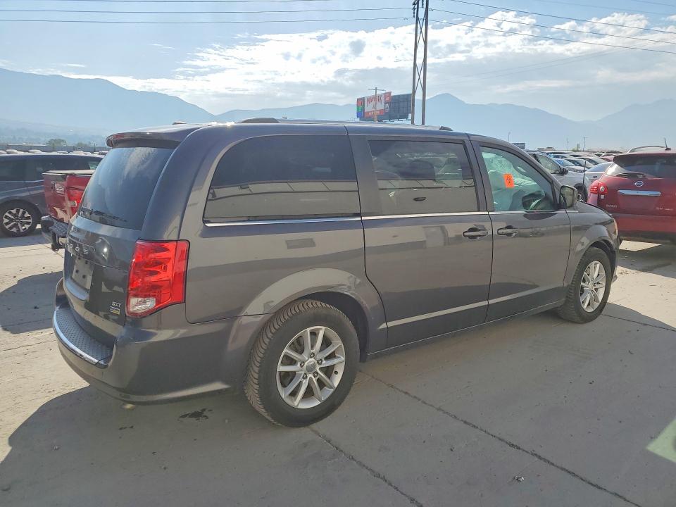 62289136 :رقم المزاد ، 2C4RDGCG0JR210246 vin ، 2018 Dodge Grand Caravan مزاد بيع