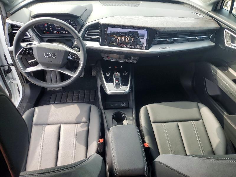 2024 Audi Q4 E-tron მანქანა იყიდება აუქციონზე, vin: WA1LUBFZ4RP054077, აუქციონის ნომერი: 60622576