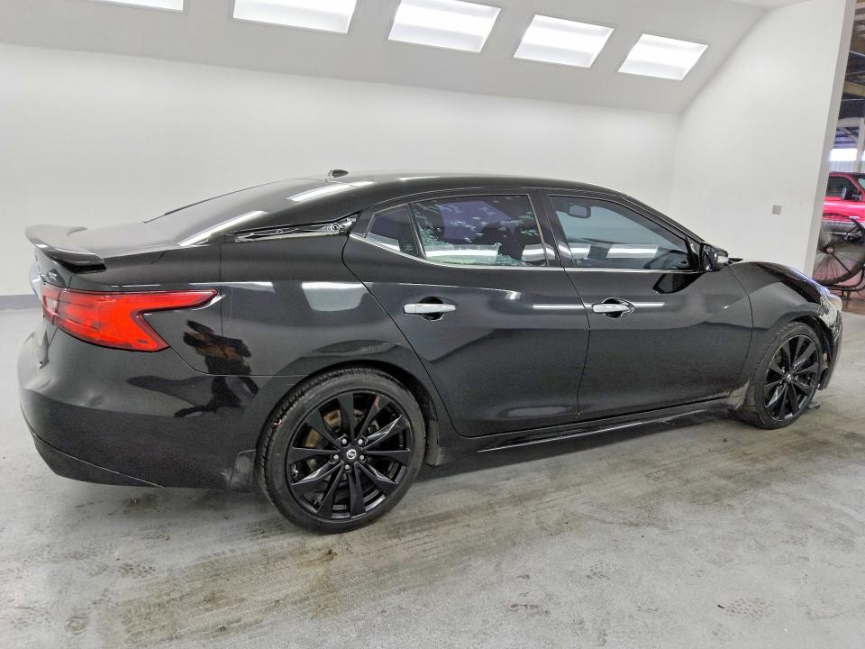 85995185 :رقم المزاد ، 1N4AA6AP5HC410132 vin ، 2017 Nissan Maxima مزاد بيع