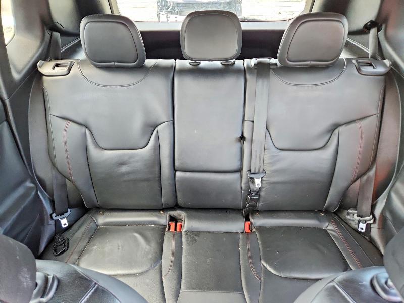 61037086 :رقم المزاد ، ZACCJBCT6GPD05308 vin ، 2016 Jeep Renegade مزاد بيع
