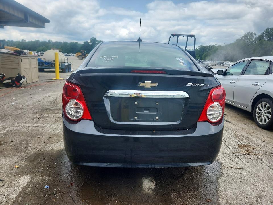 2015 Chevrolet Sonic მანქანა იყიდება აუქციონზე, vin: 1G1JC5SH3F4149847, აუქციონის ნომერი: 62109486