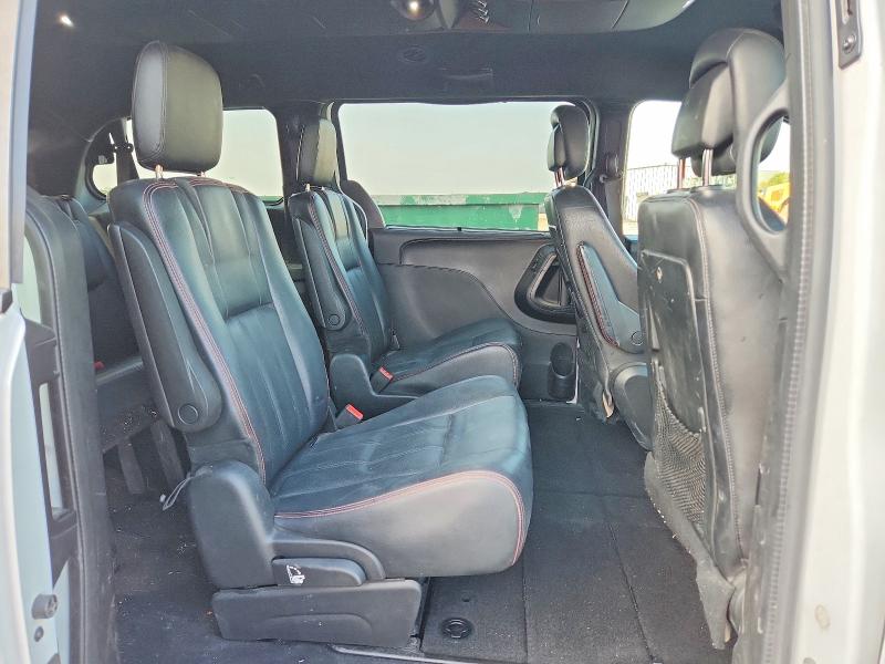63534116 :رقم المزاد ، 2C4RDGEG2KR658244 vin ، 2019 Dodge Grand Caravan مزاد بيع