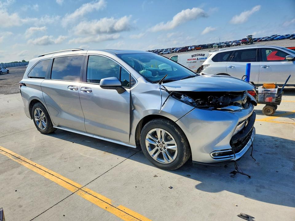 Aukcja sprzedaży 2023 Toyota Sienna, vin: 5TDJSKFC3PS093745, numer aukcji: 60306106