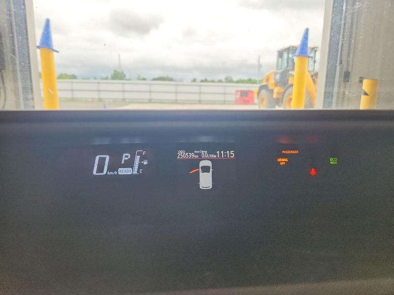 62684706 :رقم المزاد ، JTDKDTB31F1096391 vin ، 2015 Toyota Prius C مزاد بيع