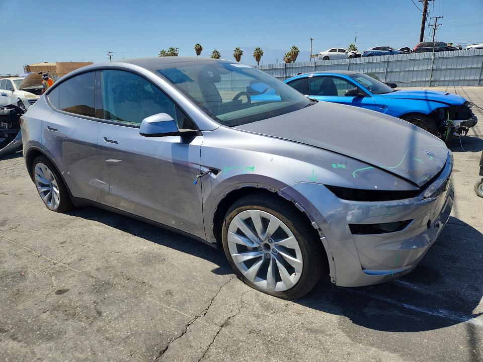 2026 Tesla Model Y მანქანა იყიდება აუქციონზე, vin: 7SAYGDED1TF445079, აუქციონის ნომერი: 62706336