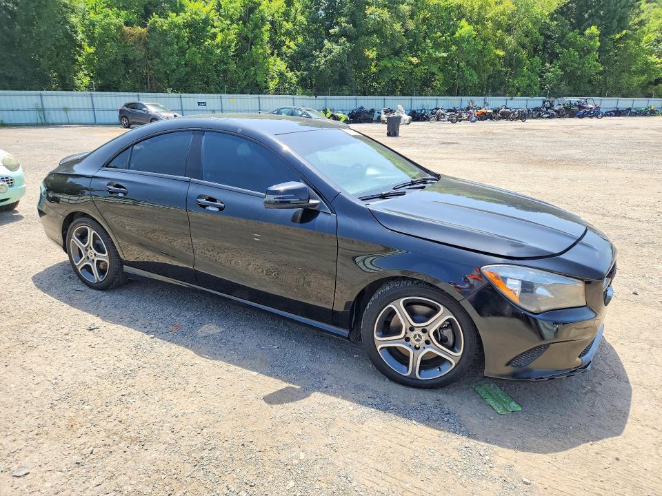 61859316 :رقم المزاد ، WDDSJ4EB4JN536077 vin ، 2018 Mercedes-benz Cla مزاد بيع