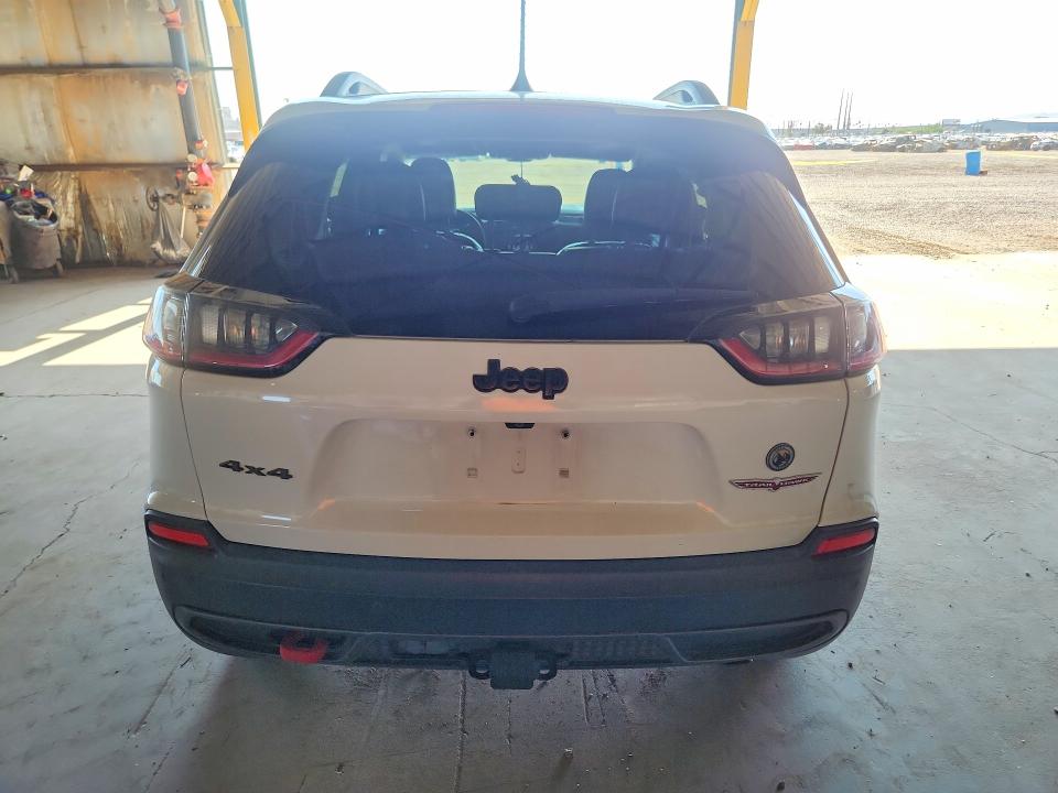 63204846 :رقم المزاد ، 1C4PJMBN4KD474623 vin ، 2019 Jeep Cherokee مزاد بيع