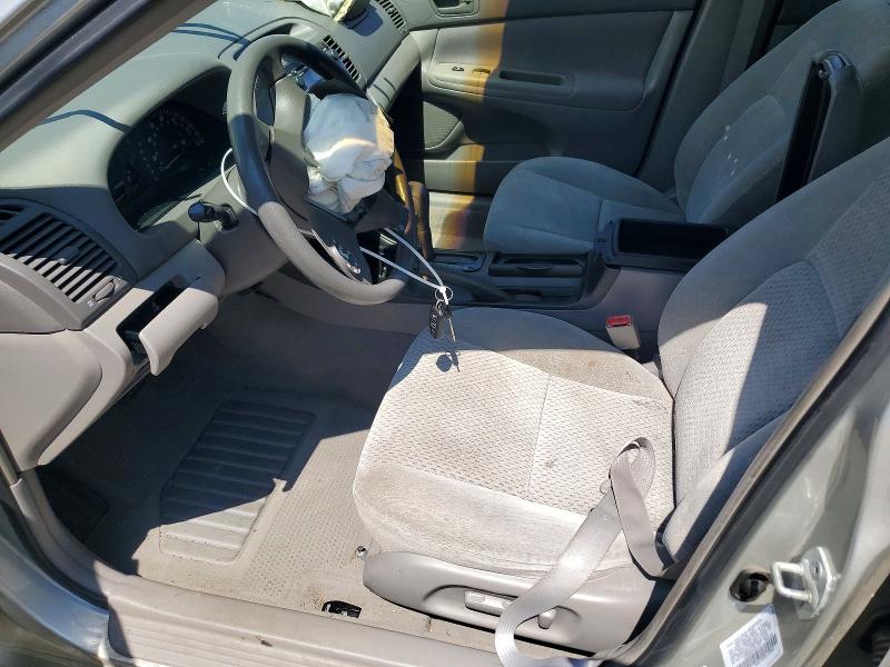 2003 Toyota Camry მანქანა იყიდება აუქციონზე, vin: 4T1BF32K03U547107, აუქციონის ნომერი: 61870376