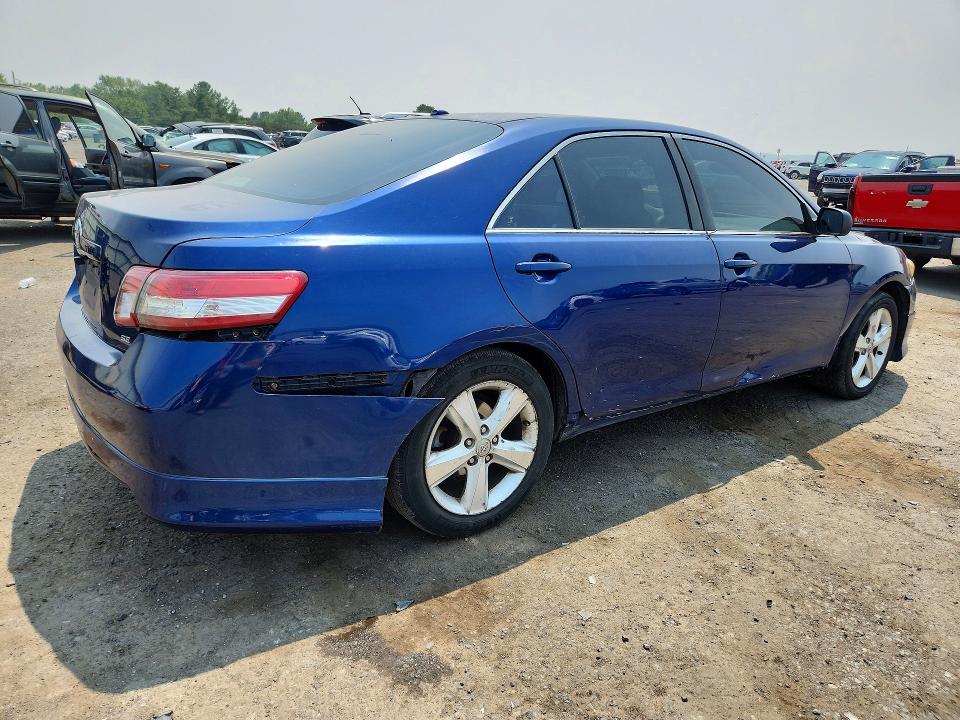 61804796 :رقم المزاد ، 4T1BF3EK1AU562109 vin ، 2010 Toyota Camry مزاد بيع