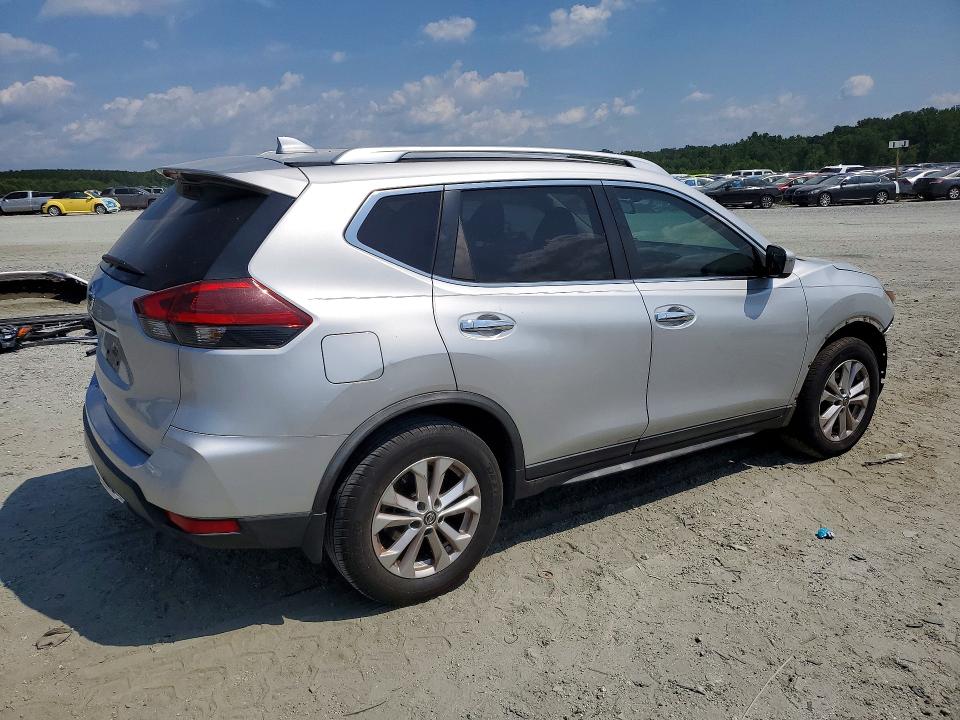 59581976 :رقم المزاد ، JN8AT2MT3JW470473 vin ، 2018 Nissan Rogue مزاد بيع