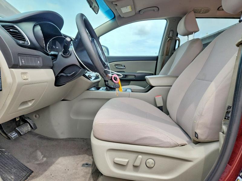 59872586 :رقم المزاد ، KNDMB5C16H6241163 vin ، 2017 Kia Sedona مزاد بيع