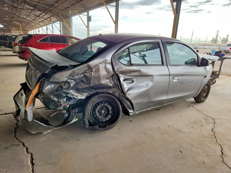 61495906 :رقم المزاد ، ML32F3FJ9HHF05868 vin ، 2017 Mitsubishi Mirage مزاد بيع
