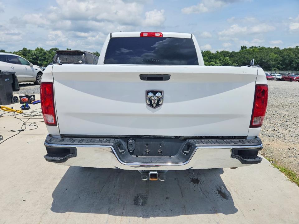 61847046 :رقم المزاد ، 1C6RR6KG1LS124093 vin ، 2020 Ram 1500 Classic مزاد بيع