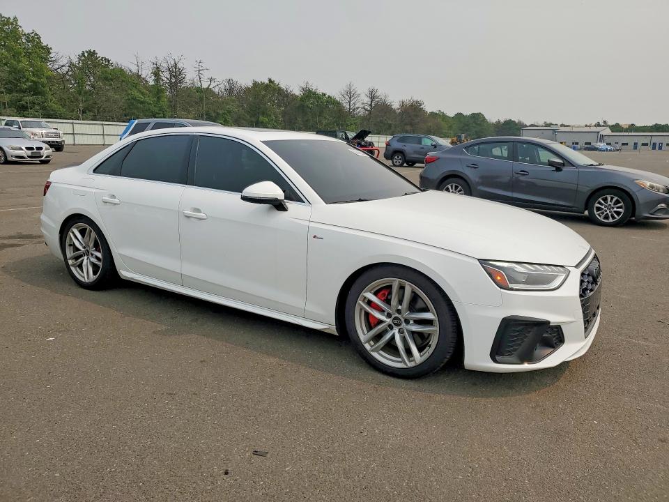 Продажа на аукционе авто 2022 Audi A4, vin: WAUEAAF48NN010835, номер лота: 60693556