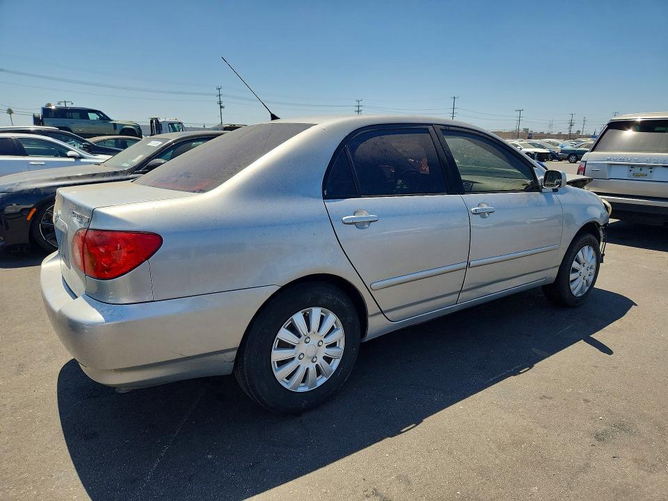 63251656 :رقم المزاد ، 1NXBR32E55Z381784 vin ، 2005 Toyota Corolla مزاد بيع