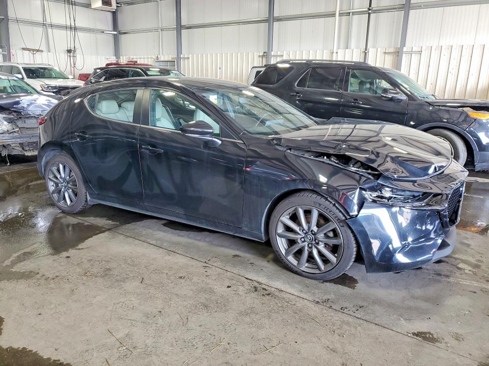 Продаж на аукціоні авто 2020 Mazda 3, vin: JM1BPBLMXL1159279, номер лоту: 61906126