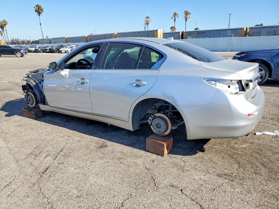 60391896 :رقم المزاد ، JN1EV7AP9HM738575 vin ، 2017 Infiniti Q50 مزاد بيع