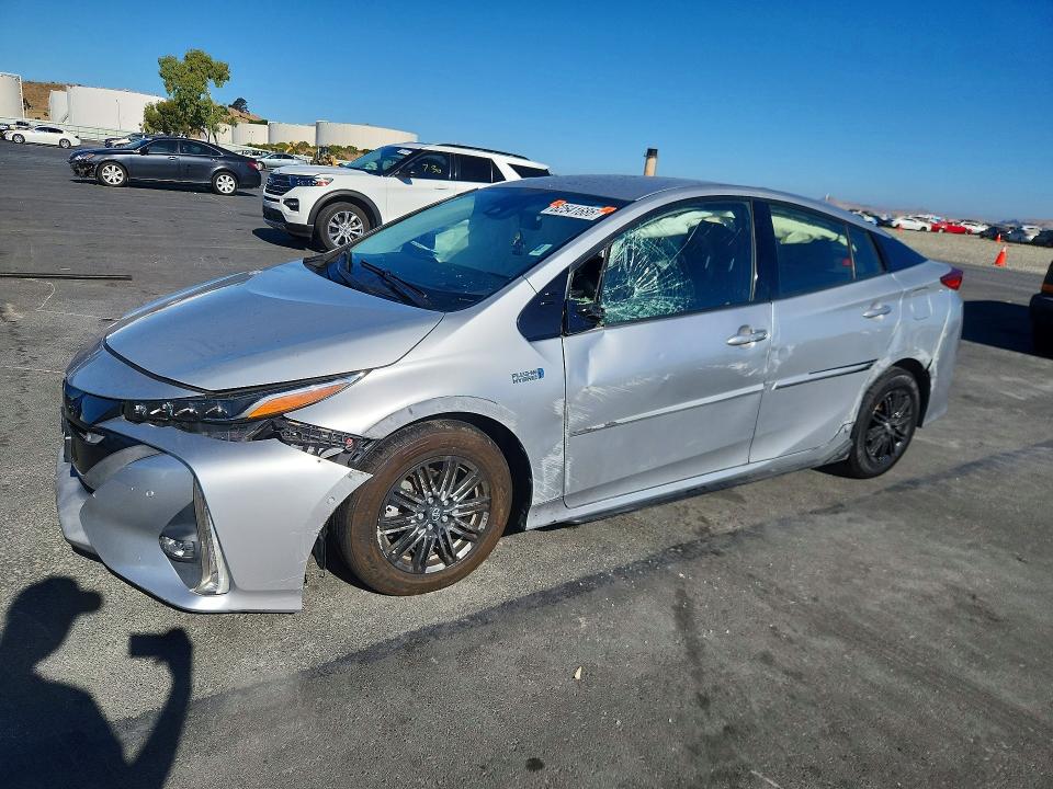 2017 Toyota Prius Prime მანქანა იყიდება აუქციონზე, vin: JTDKARFP2H3034837, აუქციონის ნომერი: 62541686