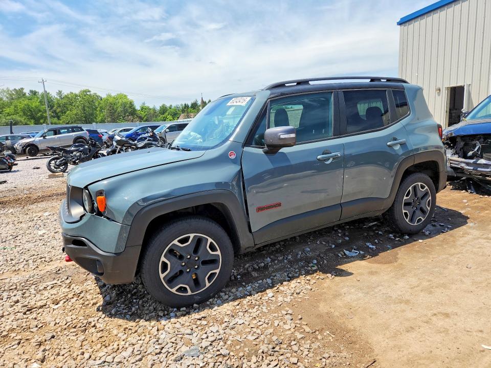 60243416 :رقم المزاد ، ZACCJBCT6GPD94006 vin ، 2016 Jeep Renegade مزاد بيع