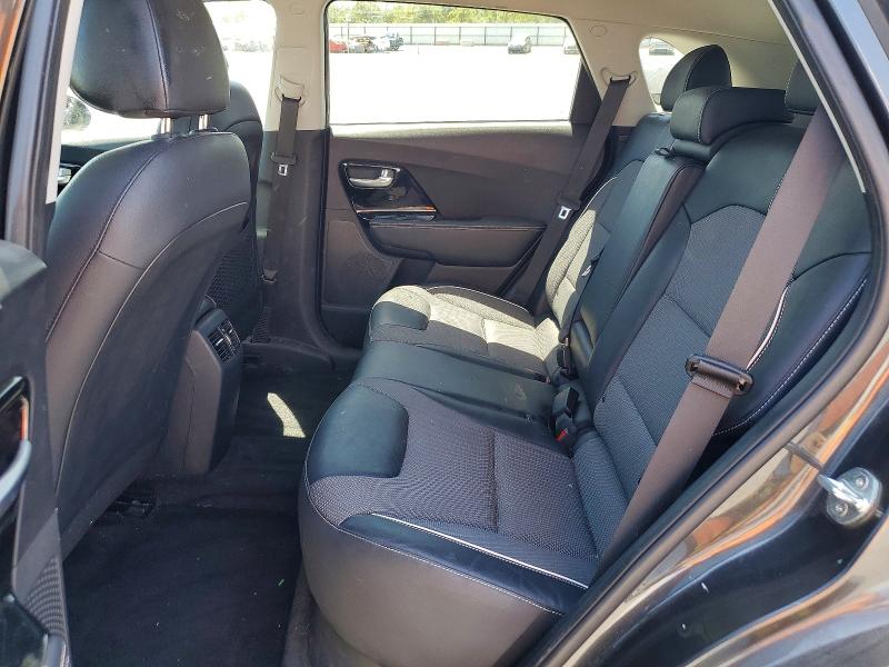61197756 :رقم المزاد ، KNDCC3LG6L5072861 vin ، 2020 Kia Niro مزاد بيع