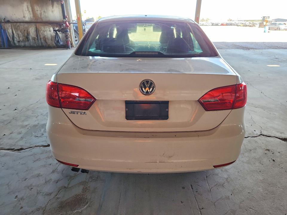 63300126 :رقم المزاد ، 3VW2K7AJ5BM391081 vin ، 2011 Volkswagen Jetta مزاد بيع