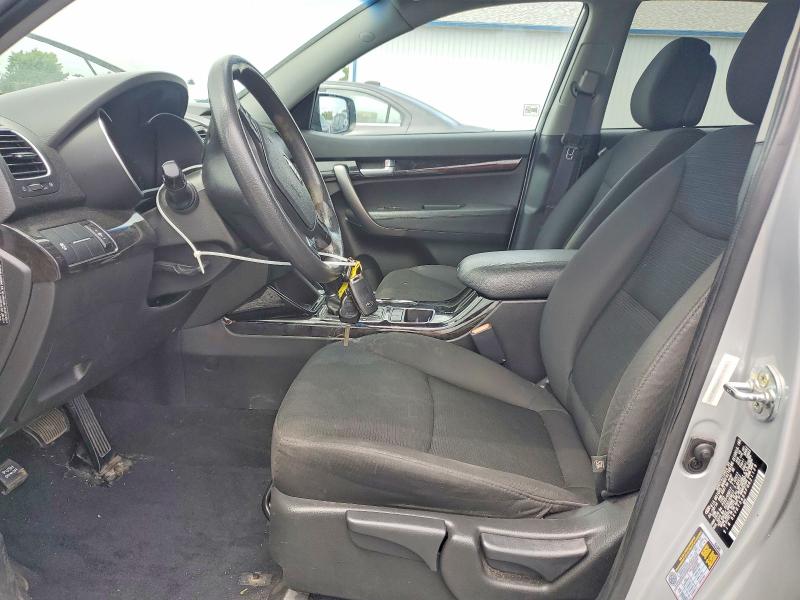 2015 Kia Sorento მანქანა იყიდება აუქციონზე, vin: 5XYKT3A69FG621129, აუქციონის ნომერი: 60783356